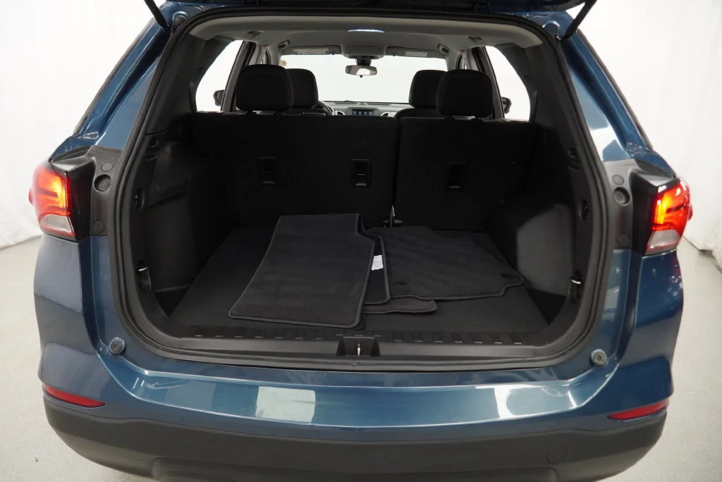 Used 2024 Lakeshore Blue Metallic Chevrolet LS image 34
