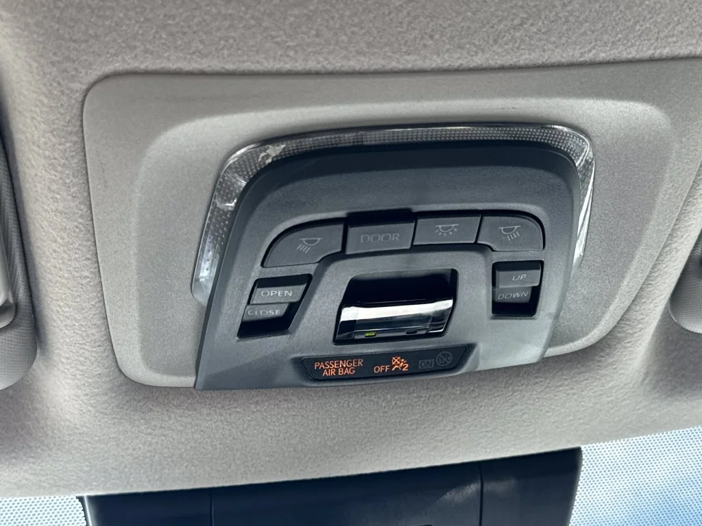 Used 2023  Toyota LE image 29
