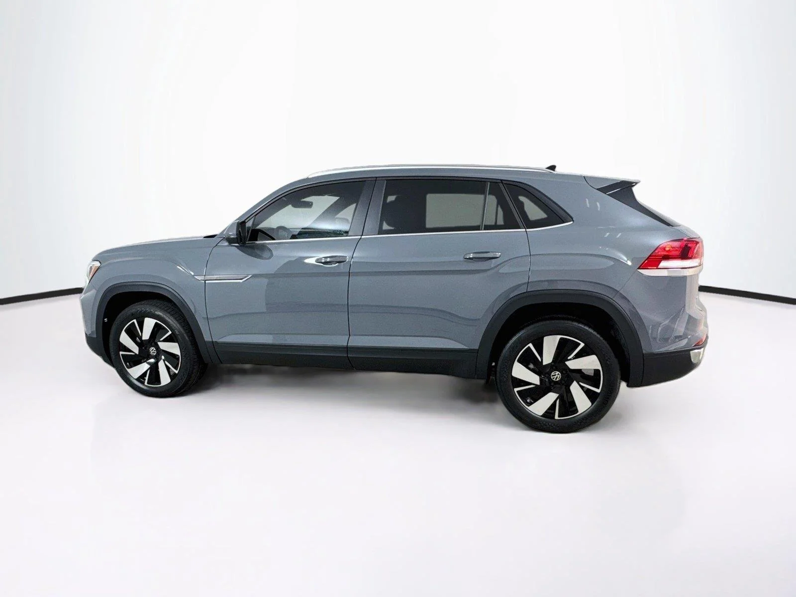 New 2026  Volkswagen 2.0T SE w/Technology image 3