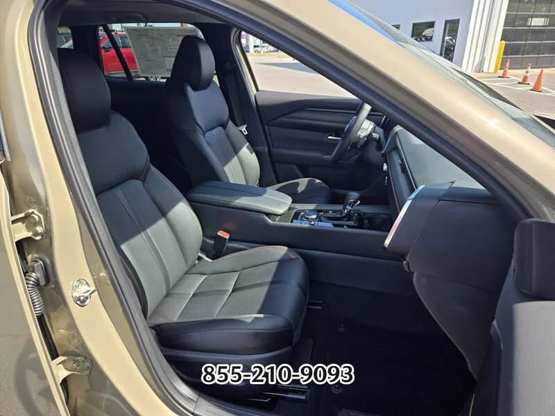 New 2026 Zircon Sand Metallic Mazda 2.5 Turbo Premium Plus AWD image 13
