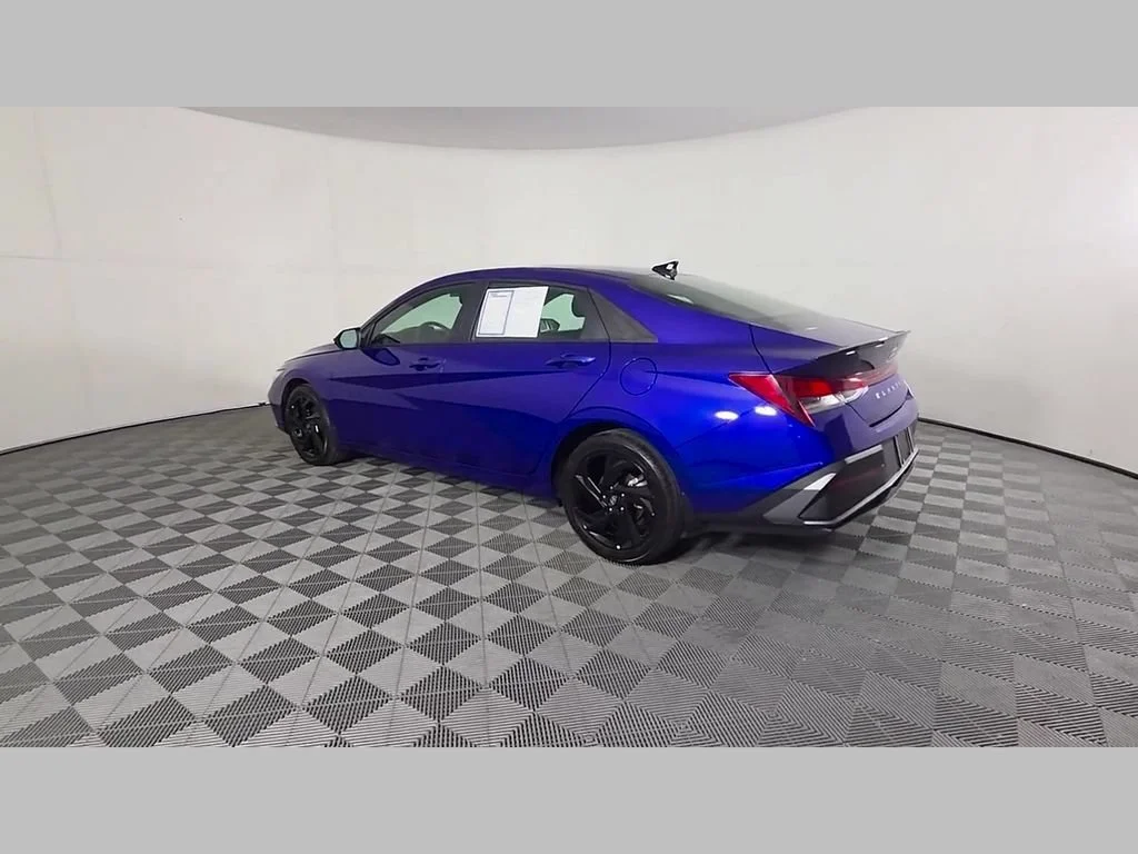 Used 2026 Intense Blue Hyundai SEL Sport image 44