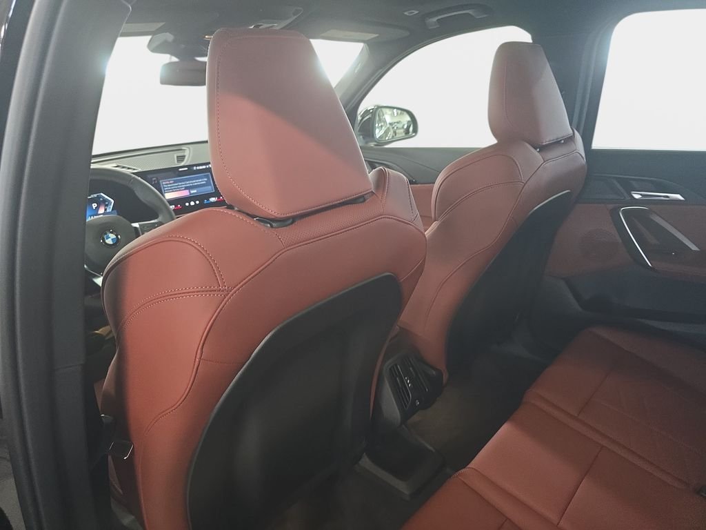 New 2026 Jet Black BMW xDrive28i image 7