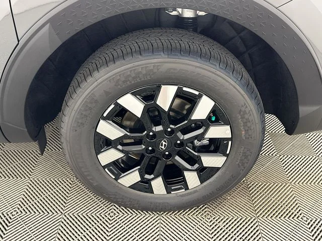 New 2026 Gray Hyundai SEL image 22