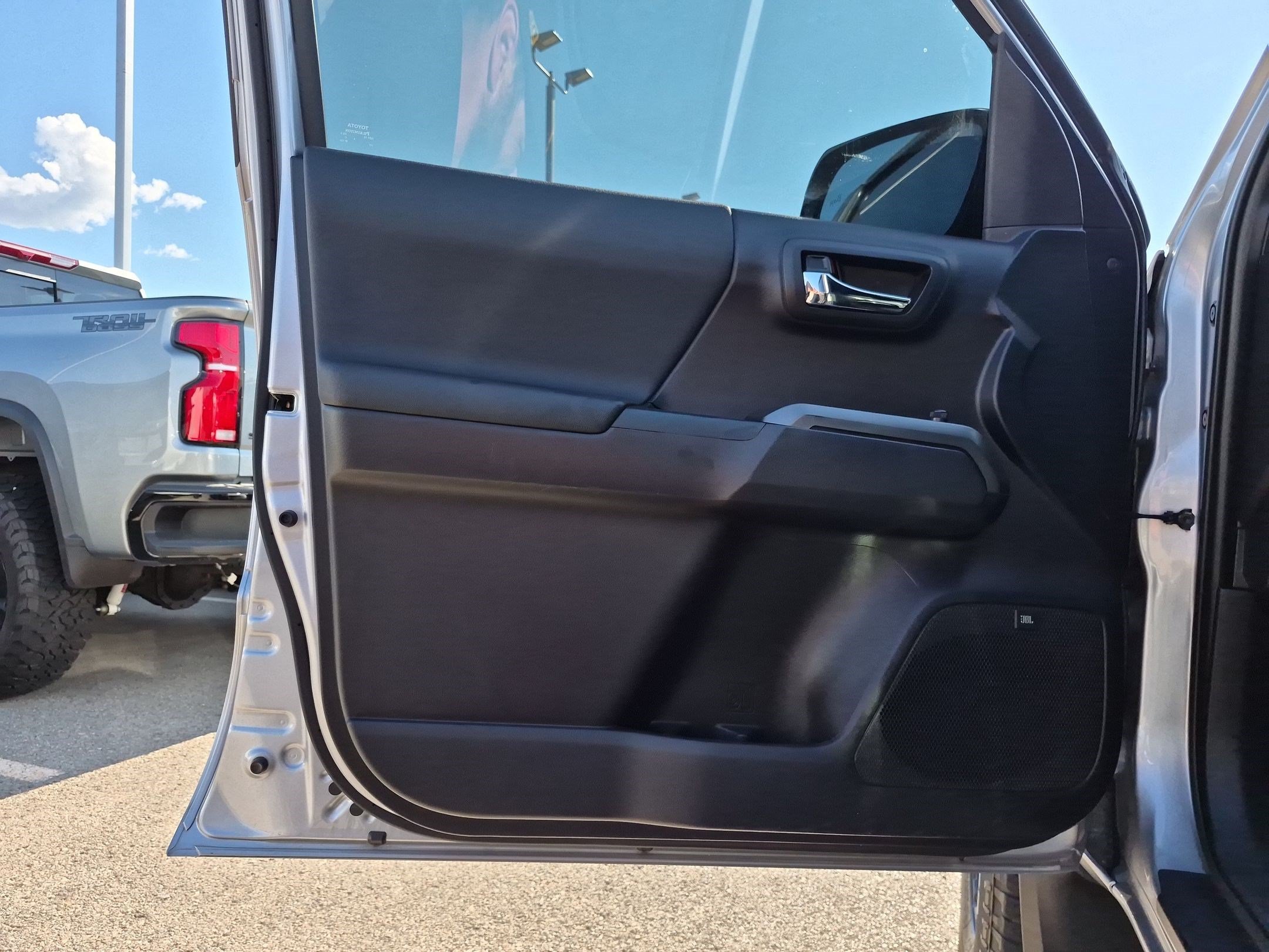 Used 2020 Silver Sky Metallic Toyota SR5 image 12
