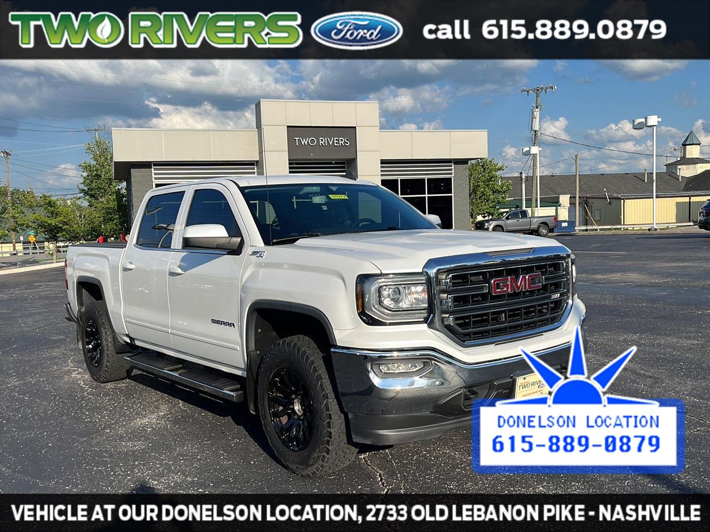 Used 2018 White Frost Tri-Coat GMC SLE image 2