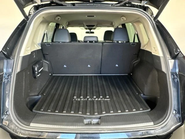 Used 2026 Black Nissan Rock Creek image 21