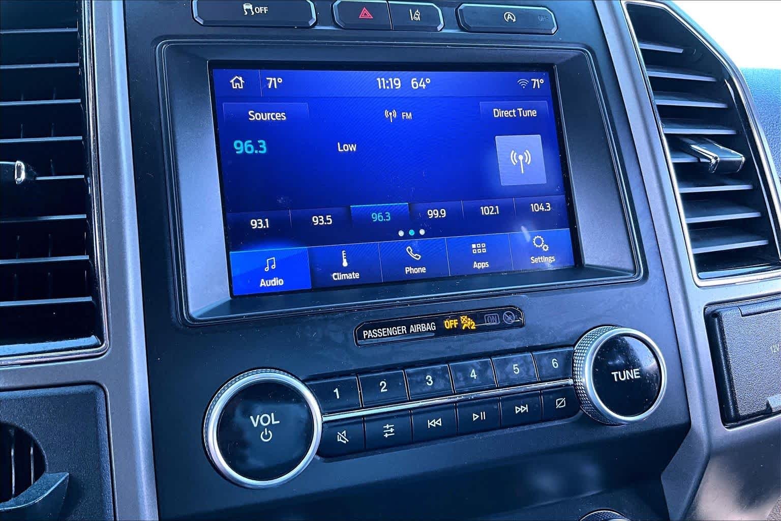 Used 2020 Desert Gold Ford XLT image 30
