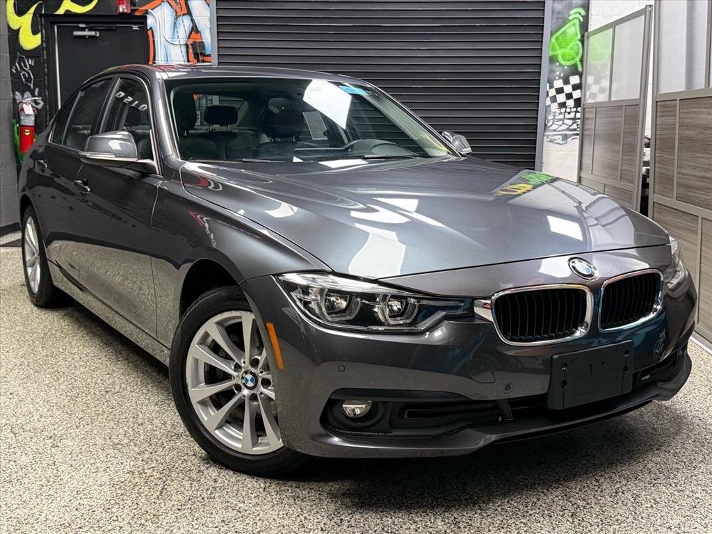 2018 BMW 3 Series 320i