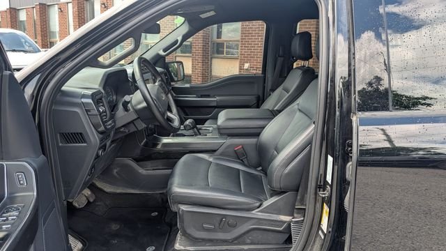 Used 2023 Black Ford  image 3