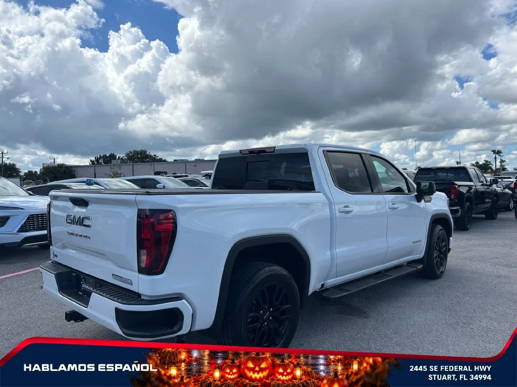New 2026 Summit White GMC Elevation image 7