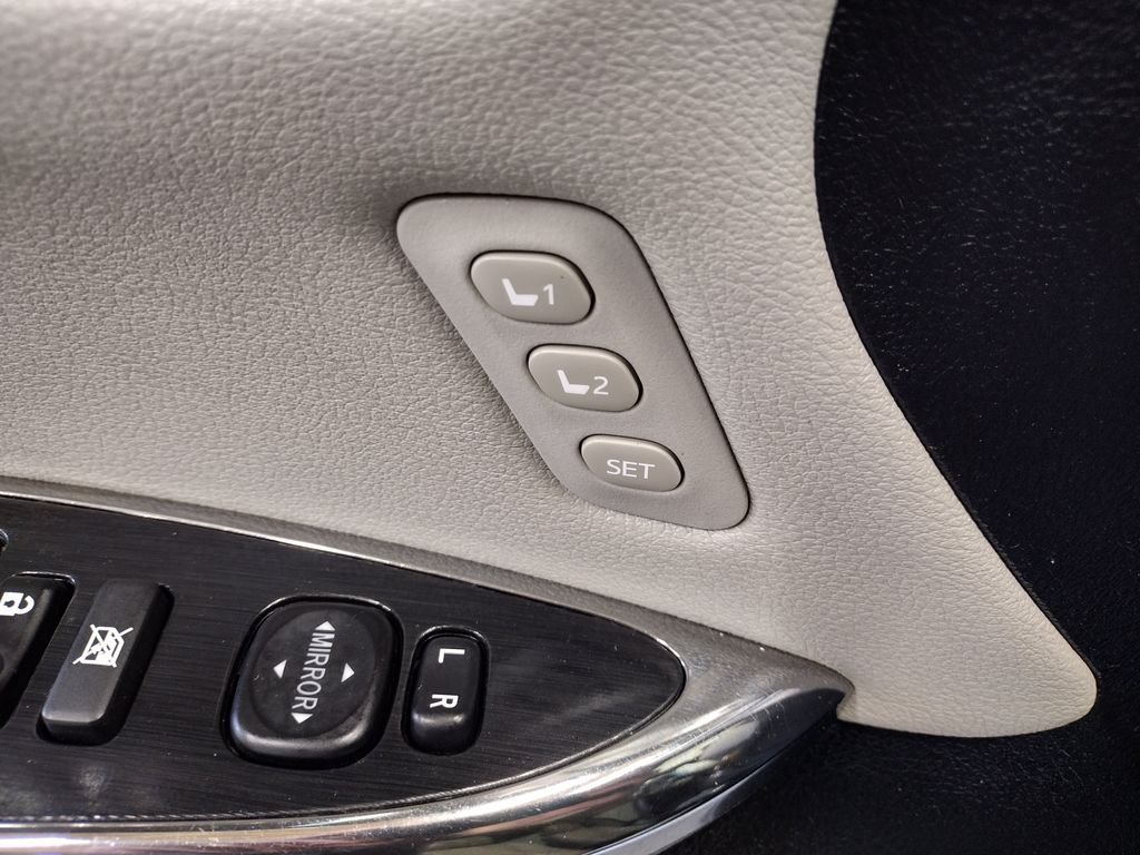 Used 2018 Silver Toyota Limited image 21