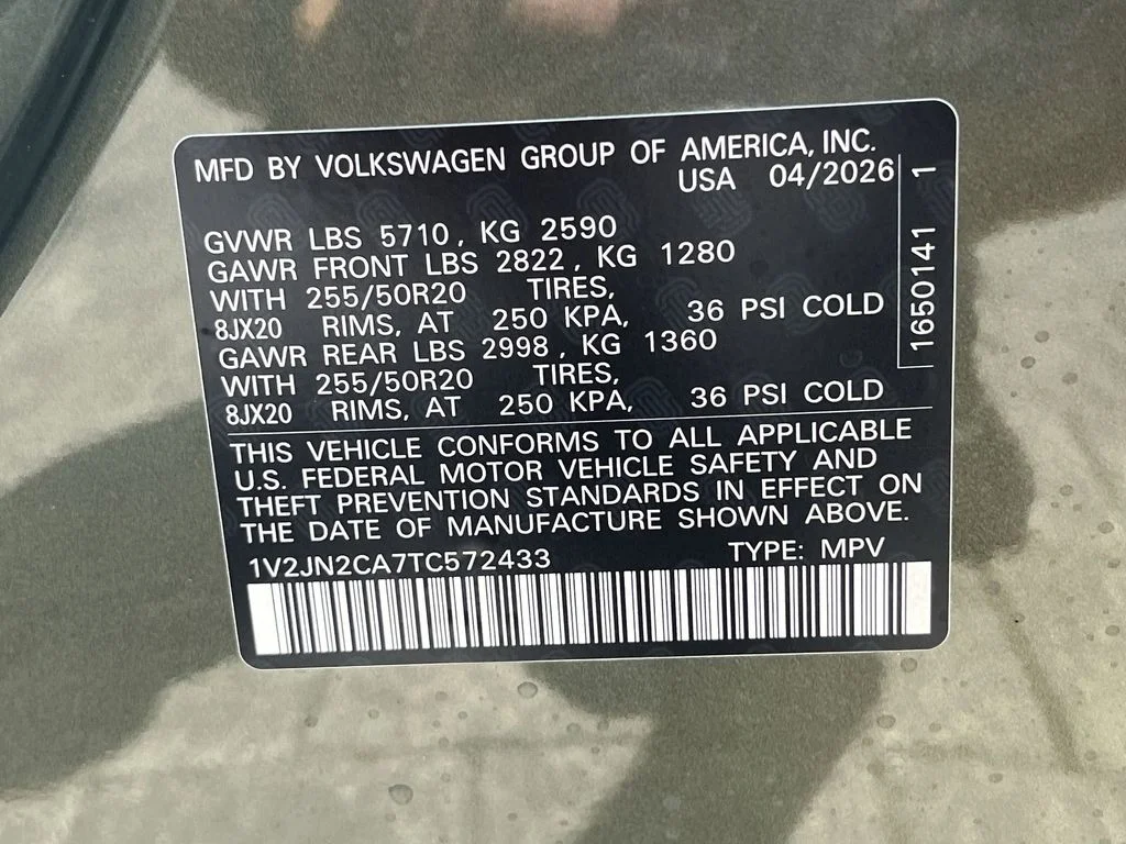 New 2026 Green Volkswagen 2.0T SE w/Technology image 38