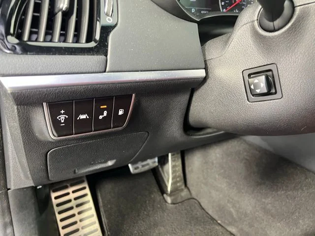 Used 2019 Black Kia GT1 image 17