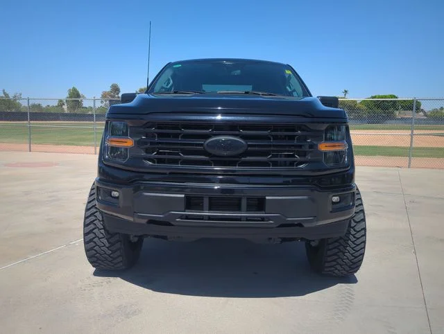 Used 2024 Black Ford XLT image 3