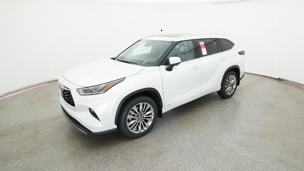 2026 Toyota Highlander Hybrid Platinum AWD's photo