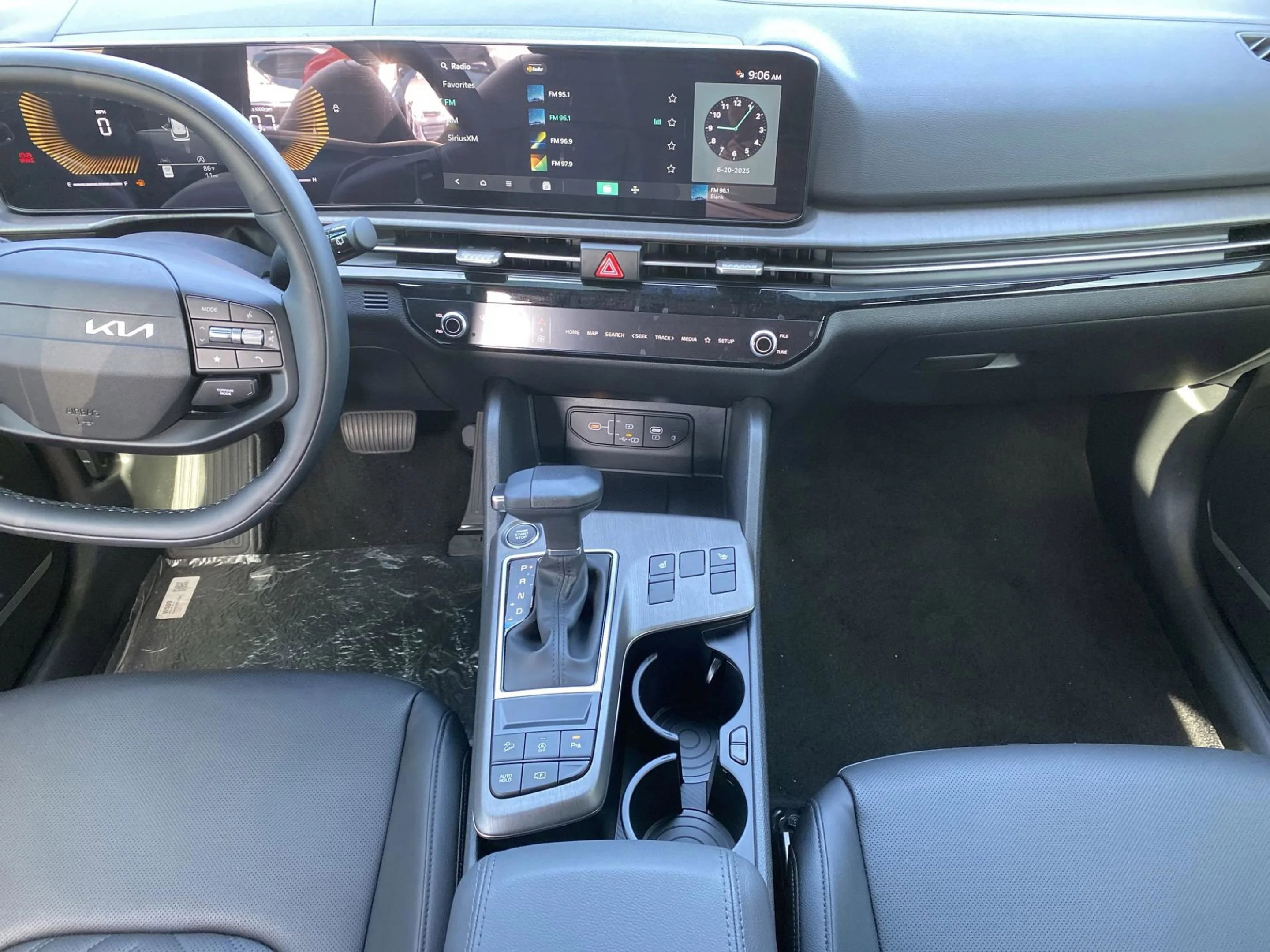 2026 Kia Sportage X-Line - Photo 14