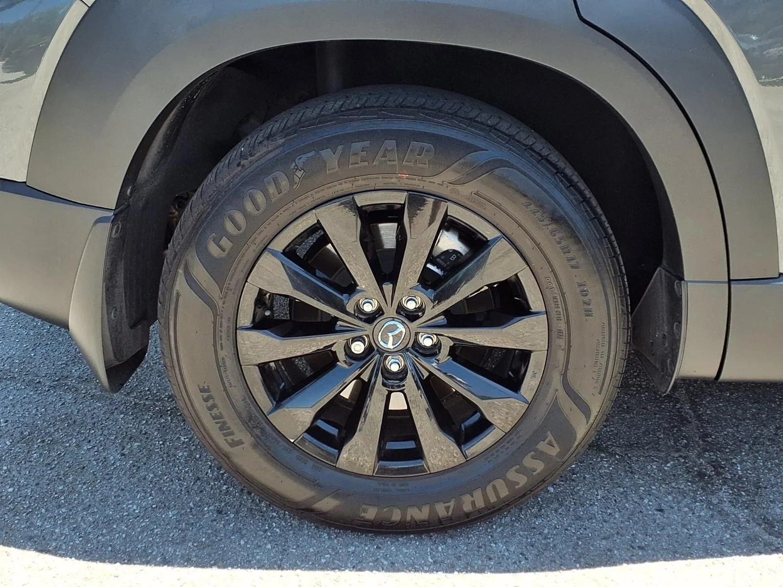 Certified Used 2024 Gray Mazda 2.5 S Select Package image 5