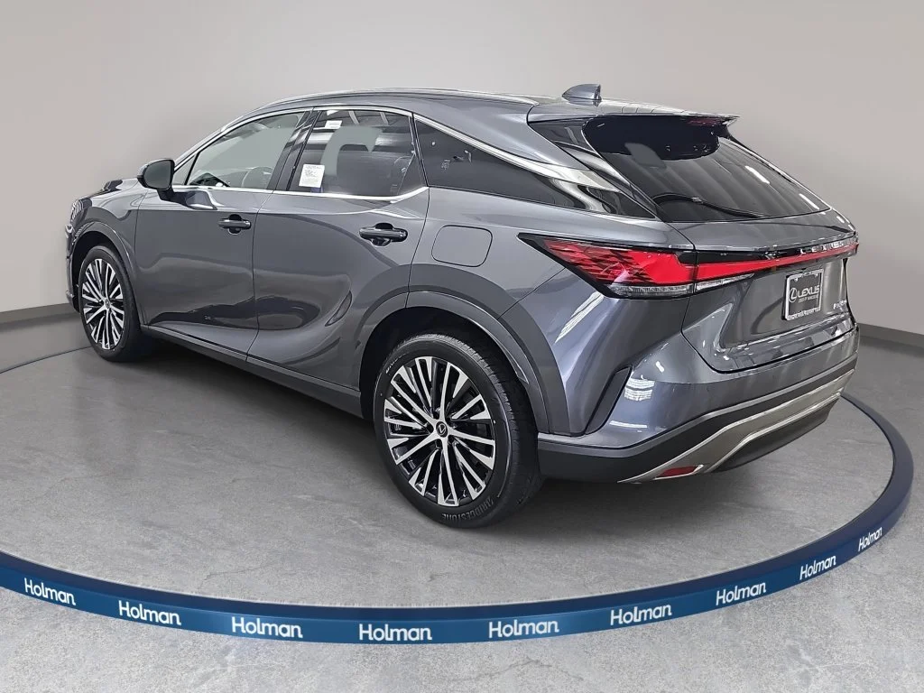 New 2026 Cloudburst Gray Lexus PREMIUM PLUS image 8