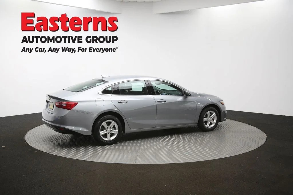 Used 2024 Gray Chevrolet LT image 40