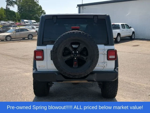 Used 2018 White Jeep Unlimited Sport S image 12