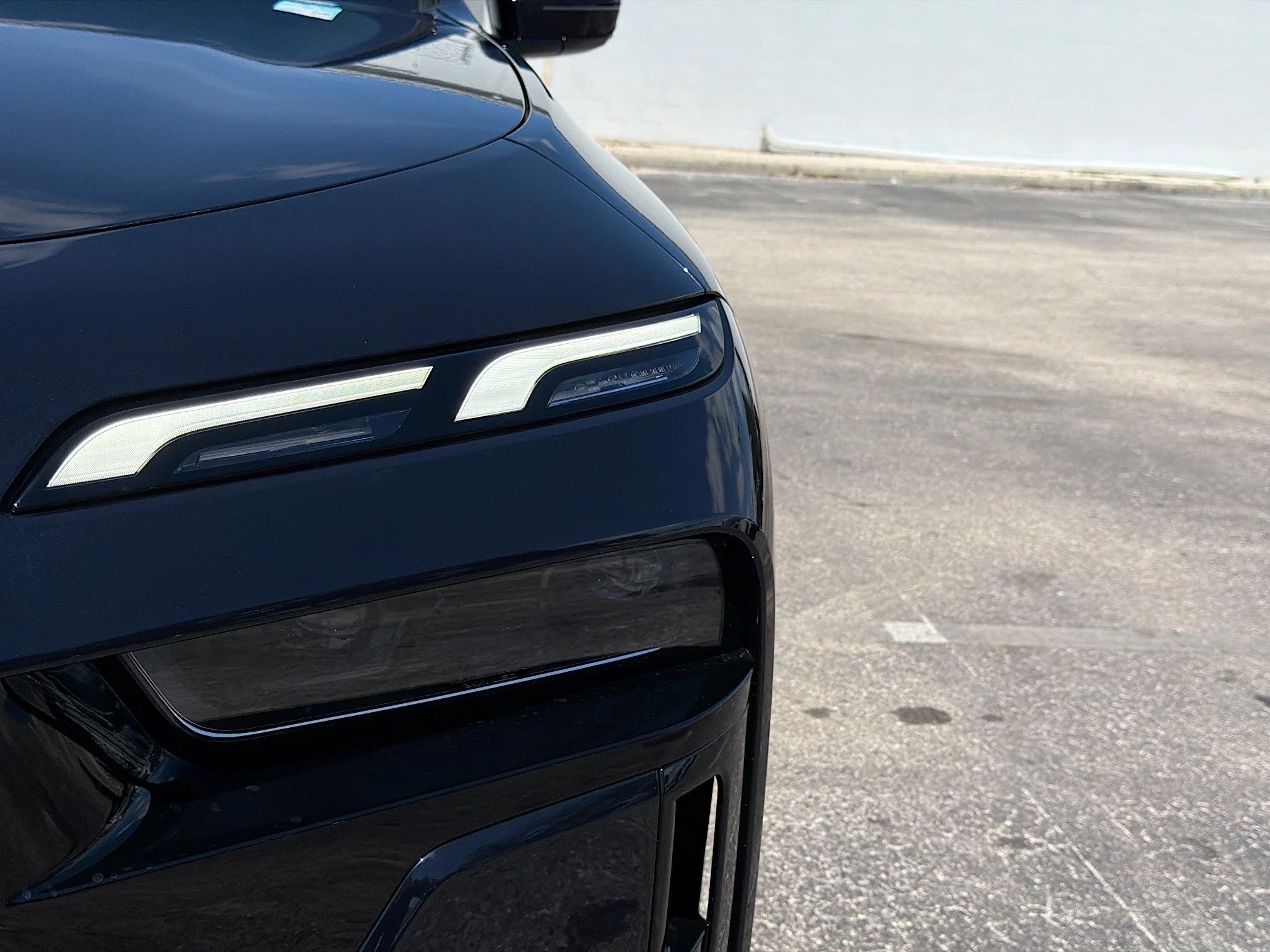 New 2026 Carbon Black Metallic BMW 740i image 9
