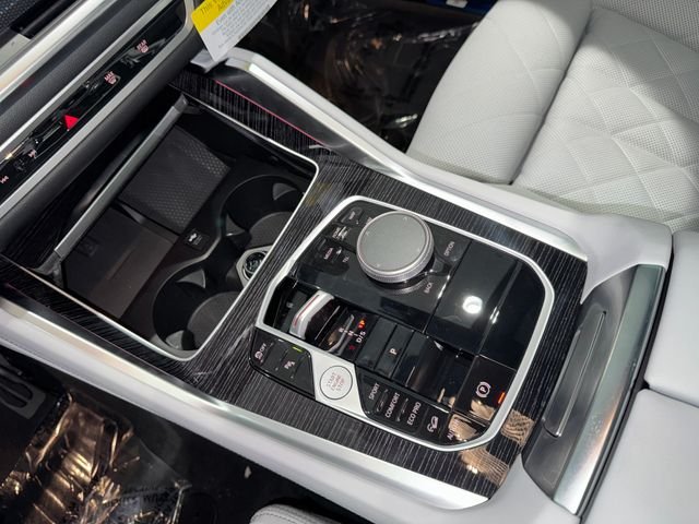 New 2027 Carbon Black Metallic BMW xDrive40i image 22