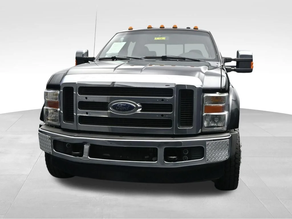 Used 2010  Ford  image 8