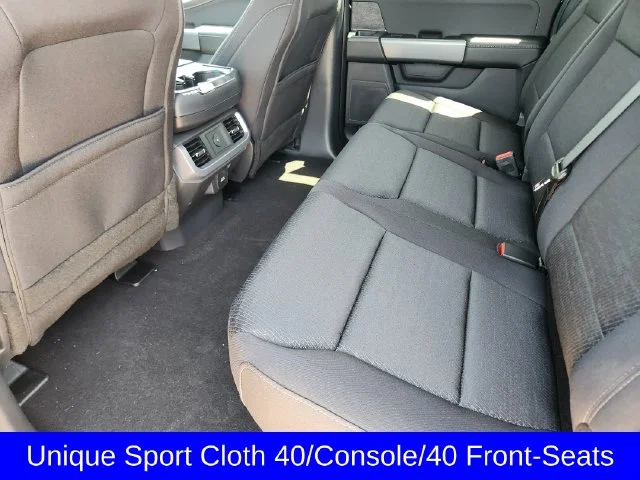 New 2026 Agate Black Metallic Ford XLT image 30