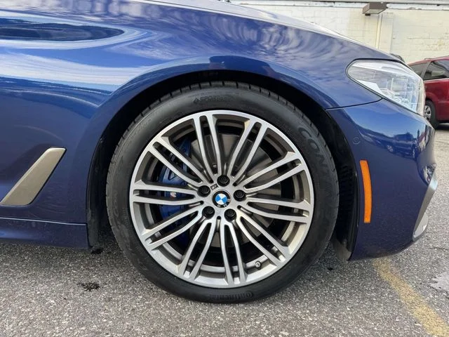 Used 2019 Blue BMW M550i xDrive image 11