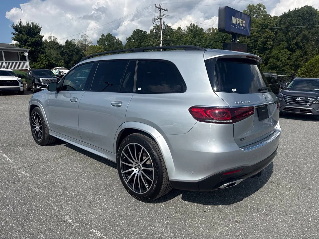 Used 2022  Mercedes-Benz GLS 450 image 3