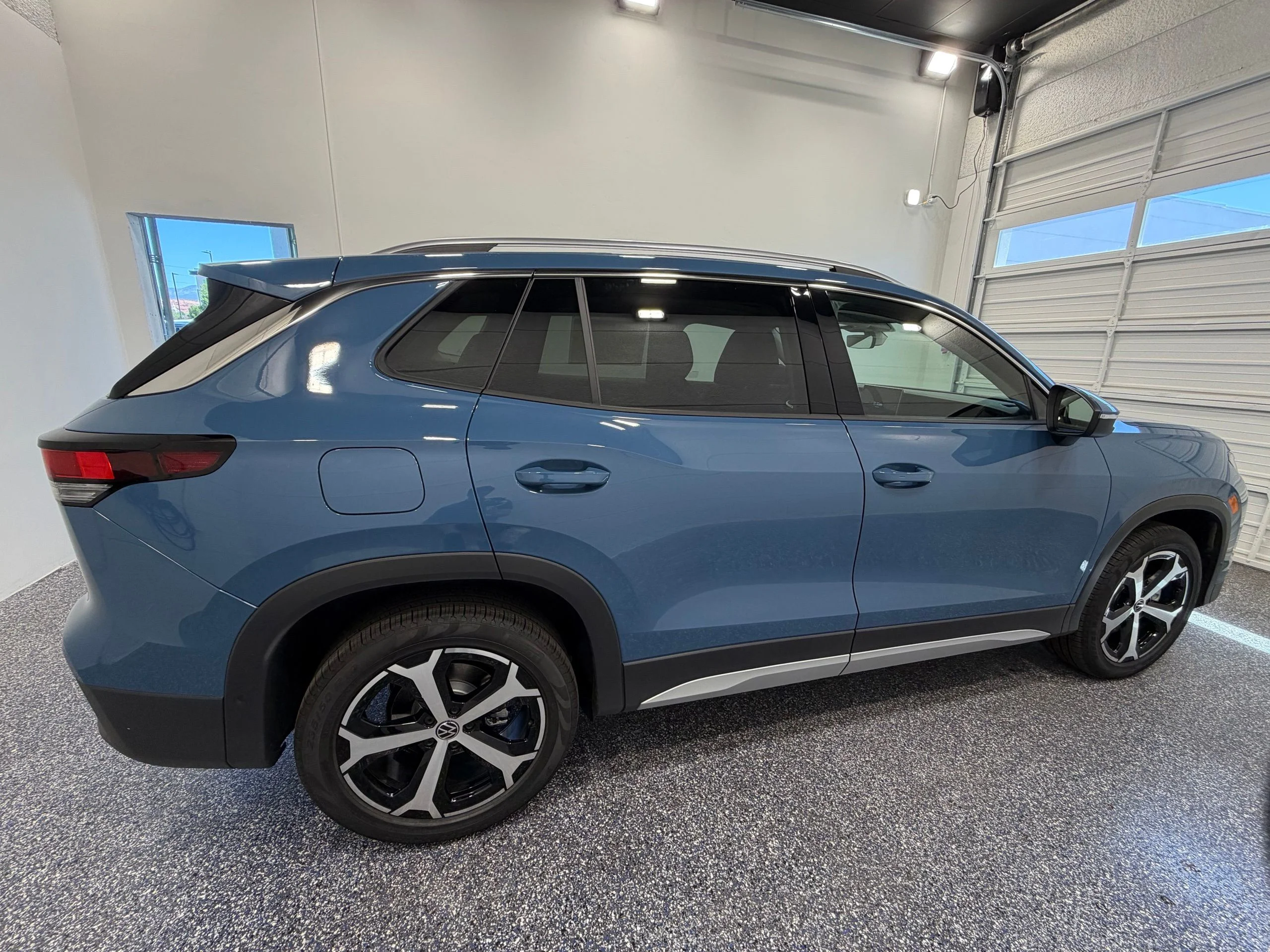 New 2026 Blue Volkswagen SE image 7
