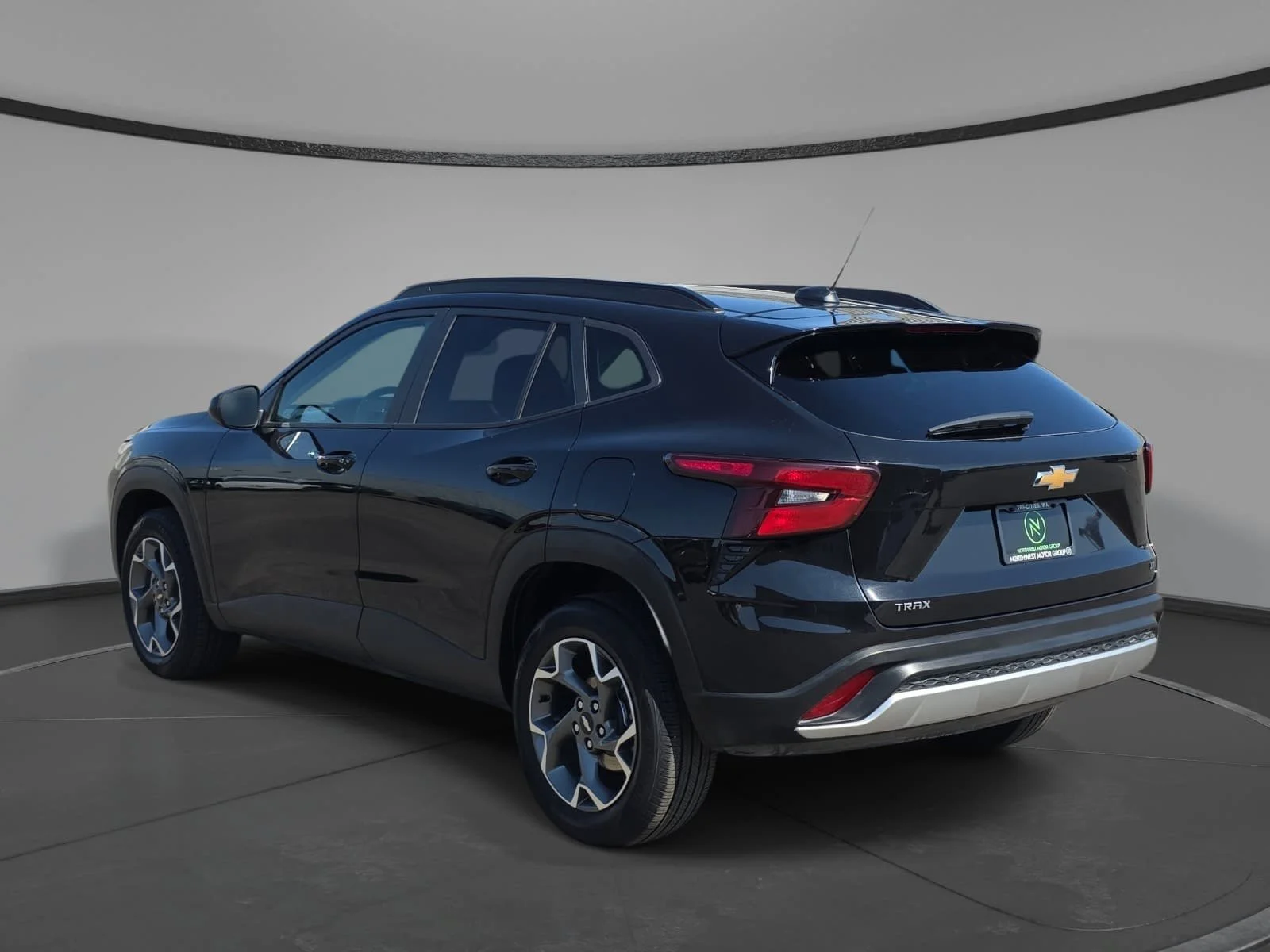 2025 Chevrolet Trax LT - Photo 7