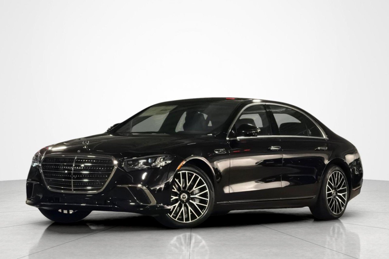New 2027 Obsidian Black Metallic Mercedes-Benz S 580 4MATIC® Sedan image 1