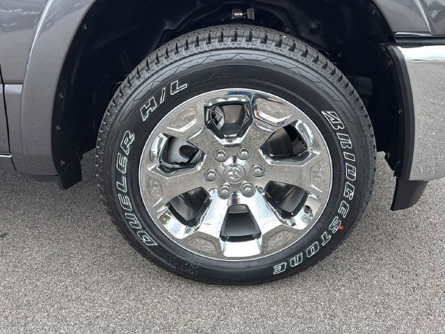 New 2026 Granite Crystal Metallic Clear-Coat Exterior Paint RAM Big Horn/Lone Star image 15