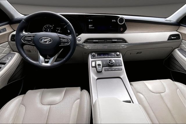 Used 2022 White Hyundai Calligraphy image 14