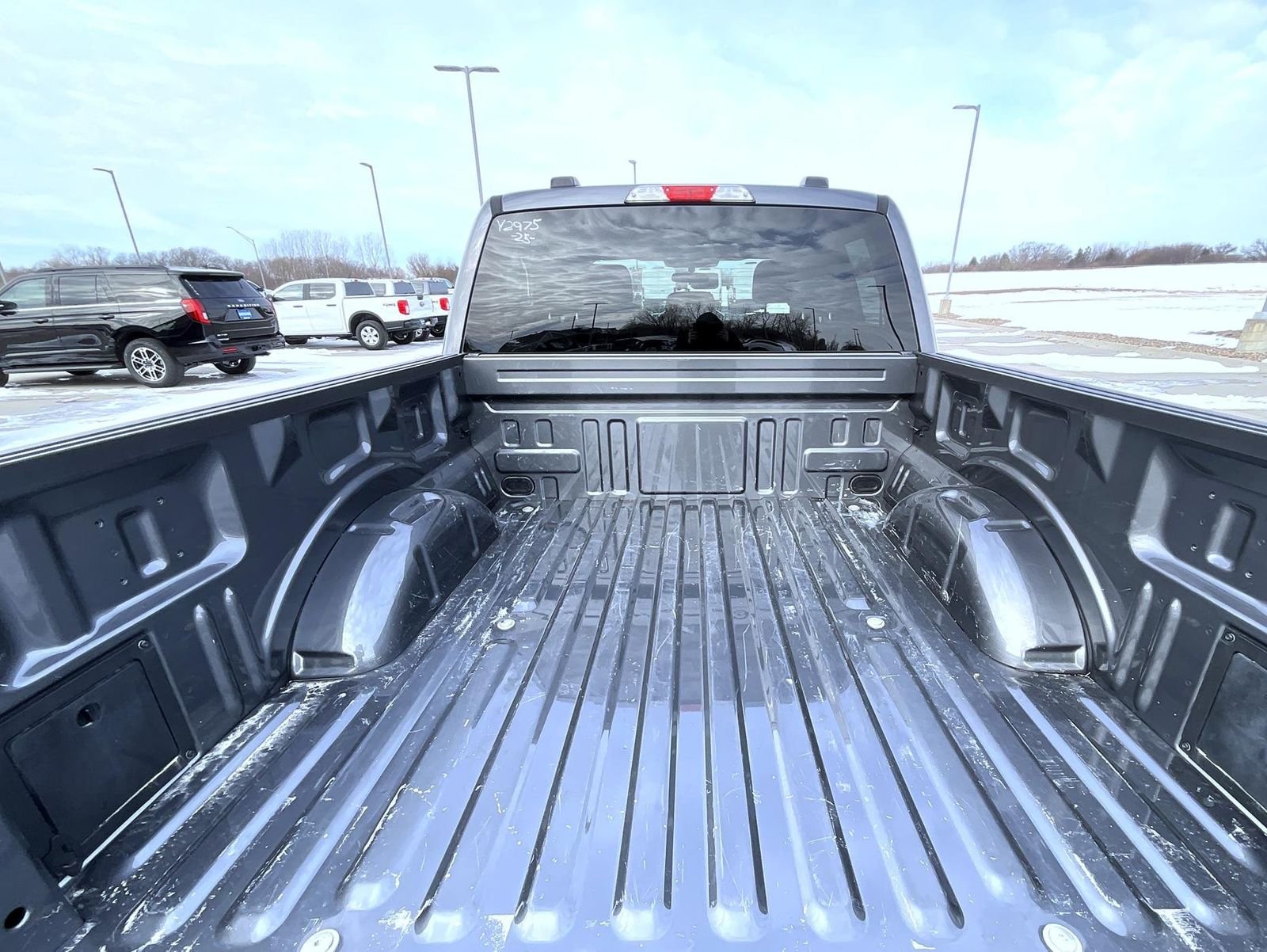 Used 2025 Gray Ford XLT image 23