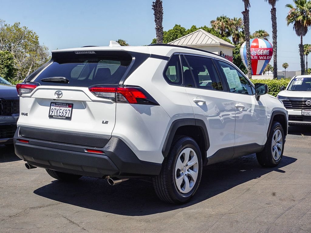 Used 2021 White Toyota LE image 7