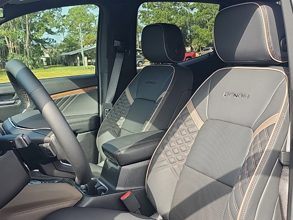 Used 2026 Black GMC Denali image 13