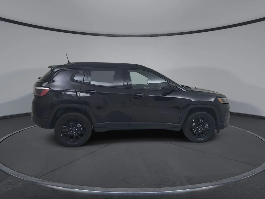 Certified Used 2025 Black Jeep Latitude image 18