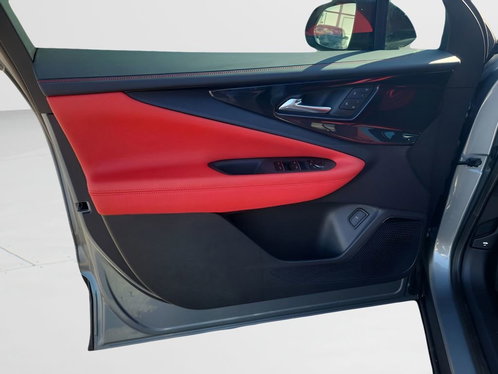 2026 Chevrolet Blazer EV SS - Photo 43