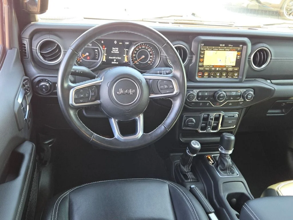 Used 2022 Gray Jeep Overland image 22