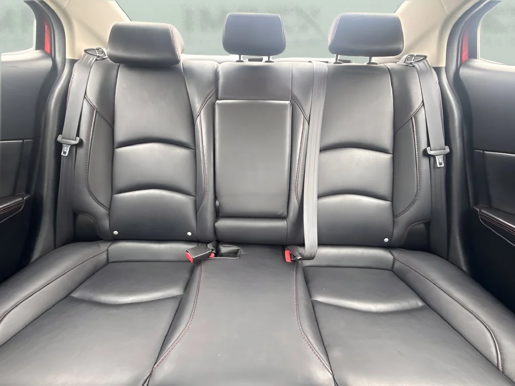 Used 2016 Red Mazda i Grand Touring image 11