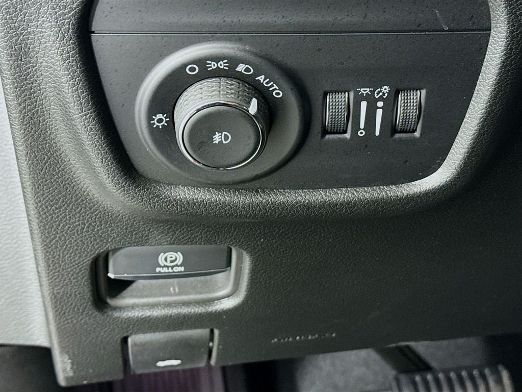 Used 2025 Red Jeep Limited image 11