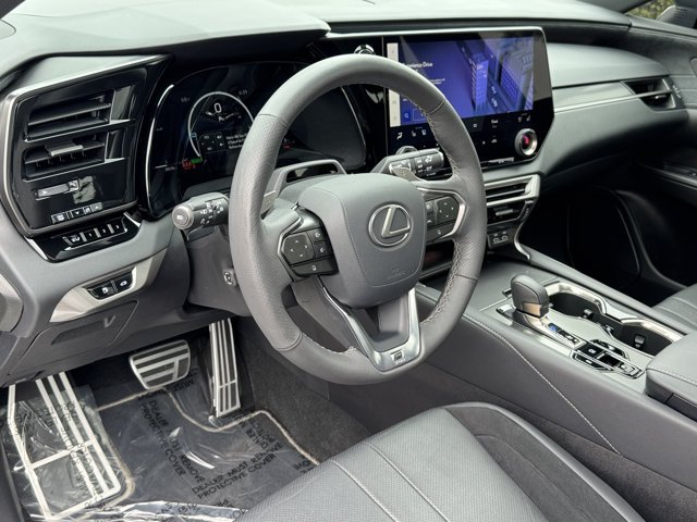 Used 2025 Iridium Lexus RX 500h F SPORT Performance image 17