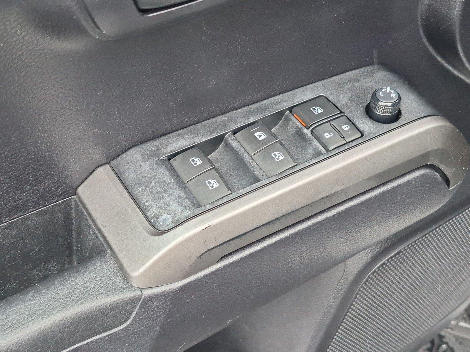 Used 2020 Silver Sky Metallic Toyota SR5 image 15