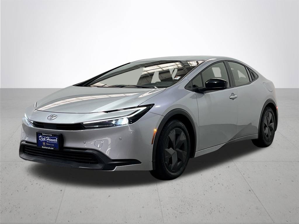 Used 2025 Cutting Edge Toyota LE image 2