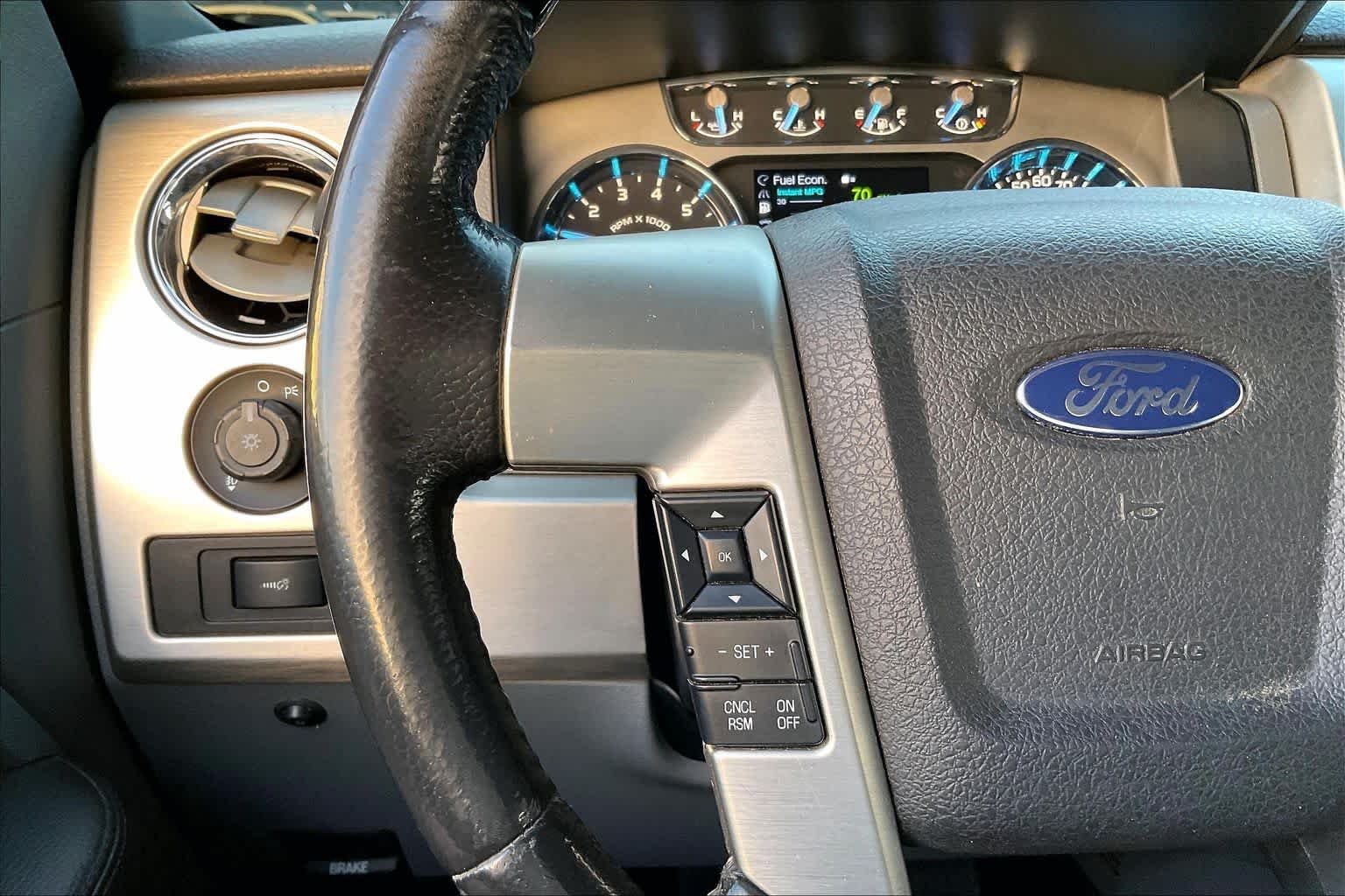 Used 2012 Sterling Gray Metallic Ford Platinum image 23