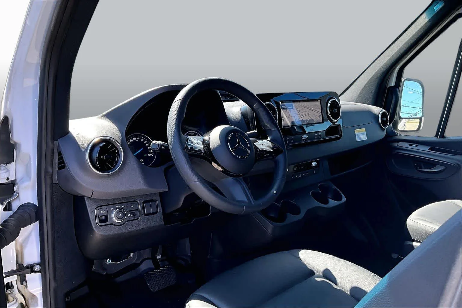 New 2025 Arctic White Mercedes-Benz  image 10