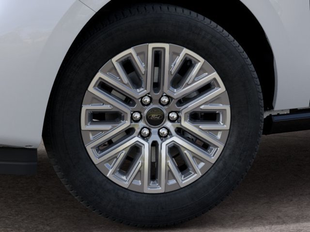 New 2027 Star White Metallic Tri-Coat Ford Platinum image 19
