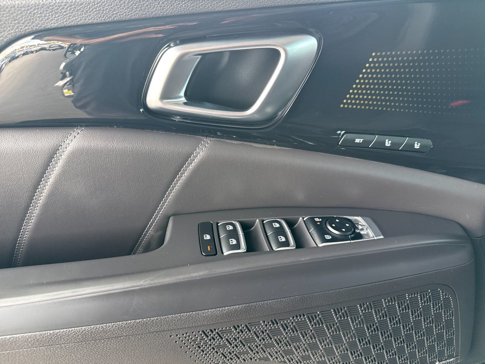 New 2026 Aurora Black Pearl Kia SX Prestige image 10